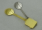 il ricordo su misura 3D Badges in lega di zinco con forma del cucchiaio