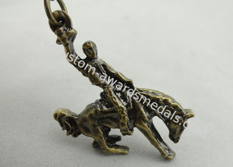 La catena chiave del regalo di modo di sollievo dell'uomo pieno promozionale del cavallo, la pressofusione con il peltro, ottone antico