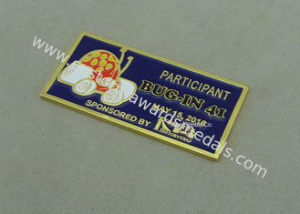 Distintivi su ordinazione di Pin di metallo della frizione dei gioielli, distintivi piani del metallo dell'automobile del ricordo dell'oro