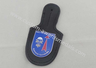 Distintivo della tasca del cuoio di Kommando e Keychains di cuoio personale con nichelatura
