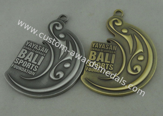 Gli sport dei lati 3D Bali del doppio muoiono medaglie della colata, ottone antico e placcatura d'argento dell'oggetto d'antiquariato